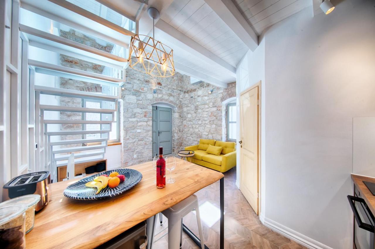 Studio Apartment Vicencina Vis Kültér fotó